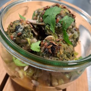 Caillettes porc et brebis, macédoine de légumes du moment