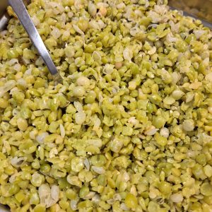 Soupe de pois cassés au curcuma et au lard