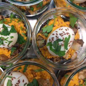 Œuf parfait, petit épeautre , courge et topinambour